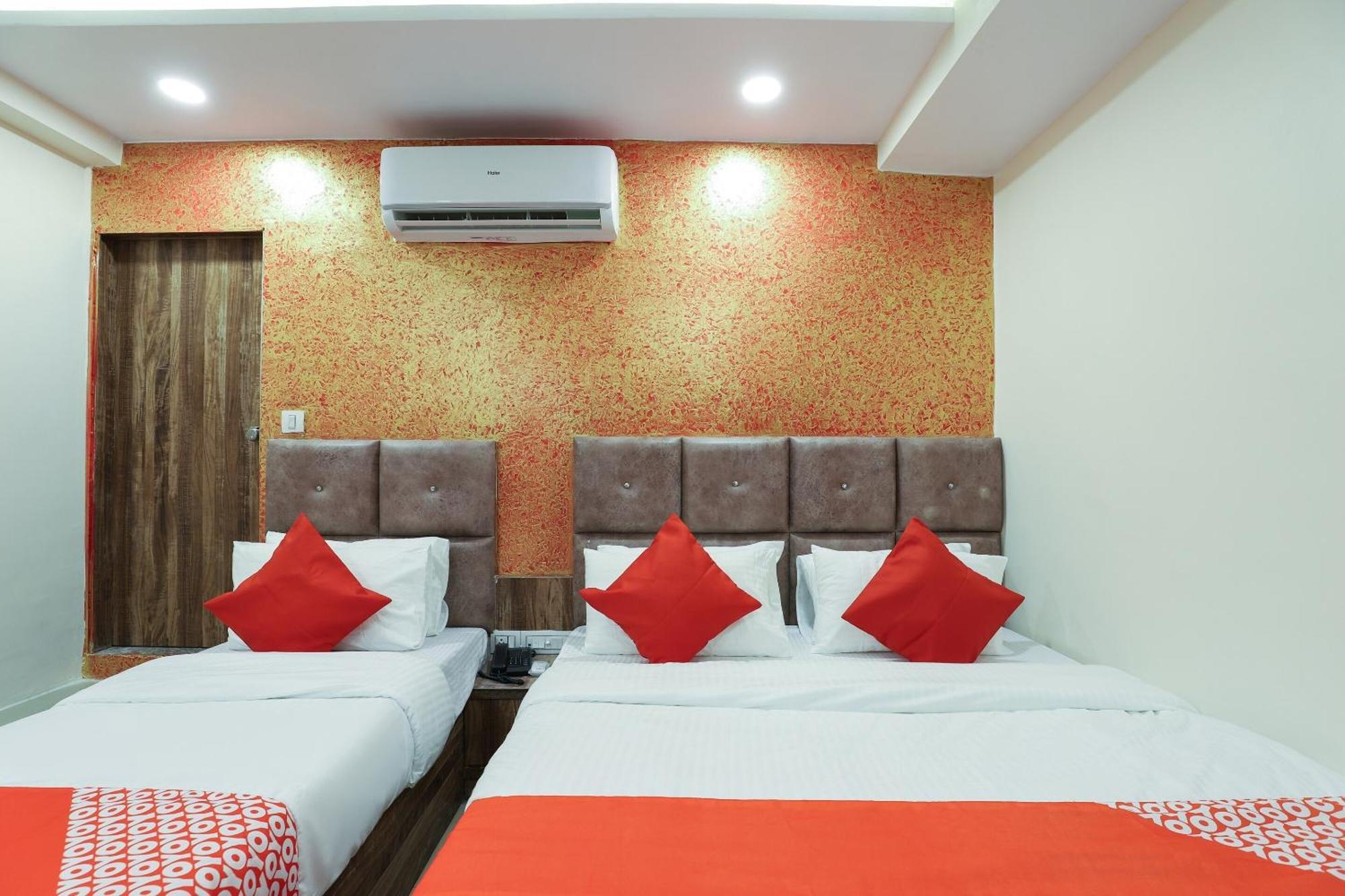 Hotel O Dream Stay Sarkhej Kültér fotó